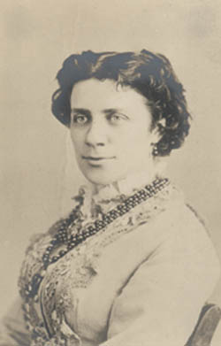 Anna E. Dickinson Photograph