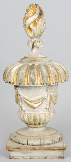 Urn finial Wood, gold leaf, paint