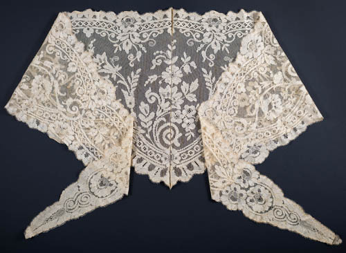 Lace shawl 