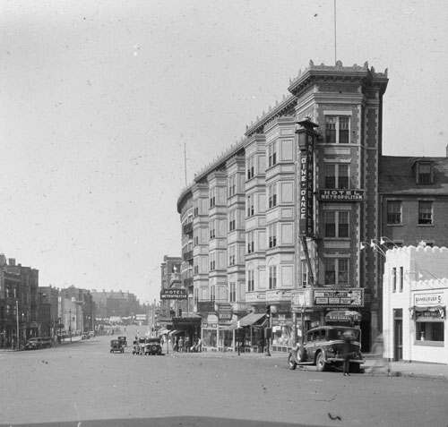 `Tremont St., south from Hollis St.` Lantern slide