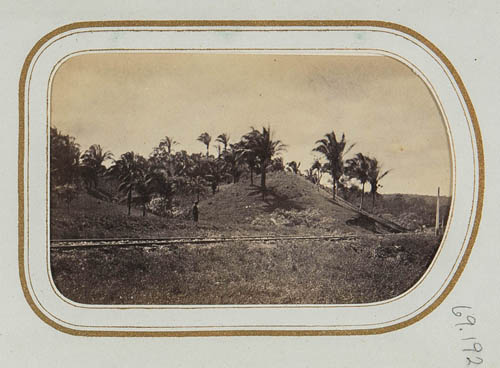 Monument Hill near Malachin [Panama] Carte de visite