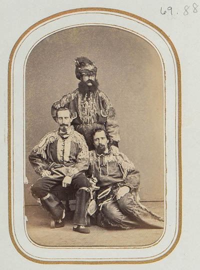 Three unidentified men Carte de visite