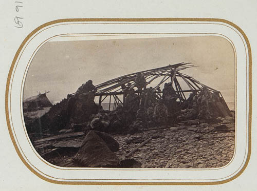 View of construction of wooden structure Carte de visite