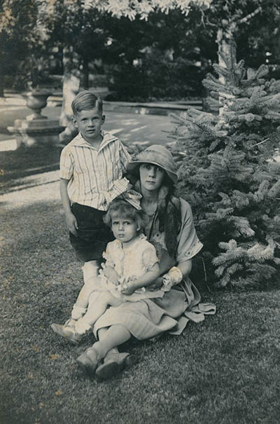 Unidentified woman with children Photograph