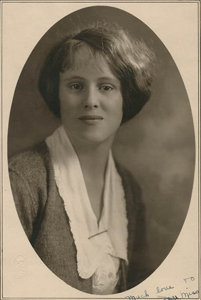 Unidentified woman Photograph