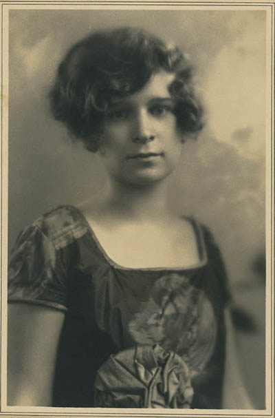 Unidentified girl Photograph