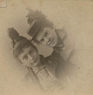 Mary Agnes Andrews (later Russell) and Mollie Gertrude Kelley (later Schroeder) Photograph