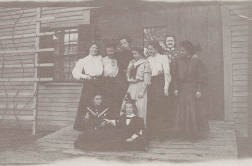 Misses Allen School students Photograph